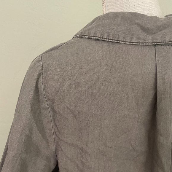 Gray Button Down Shirt with Split Hem Back - Picture 8 of 10